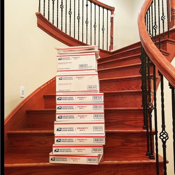 Meet your Posher, Whitney - Picture 2 of 2